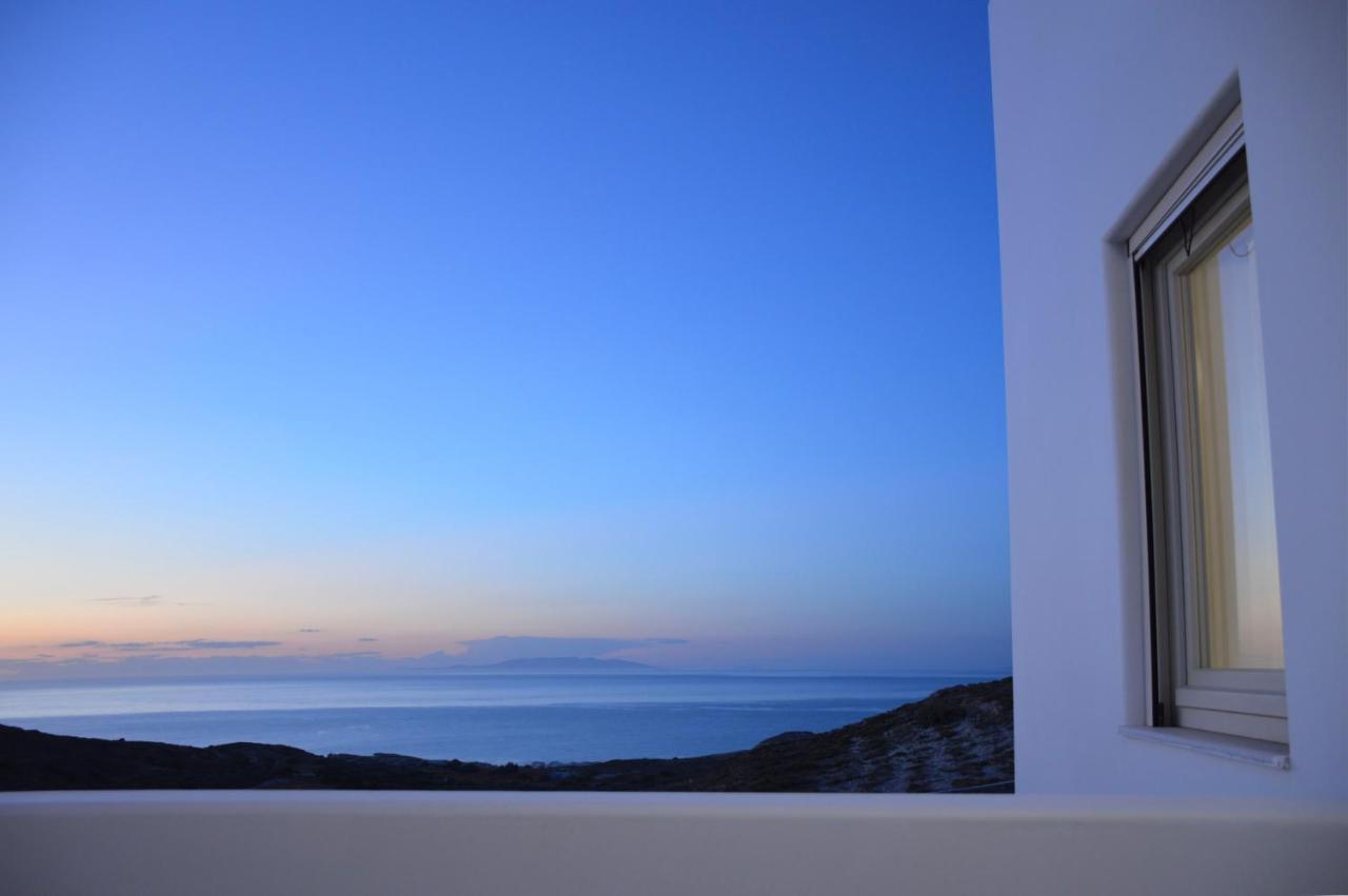 Milos Zen Suites Adamantas  Екстериор снимка