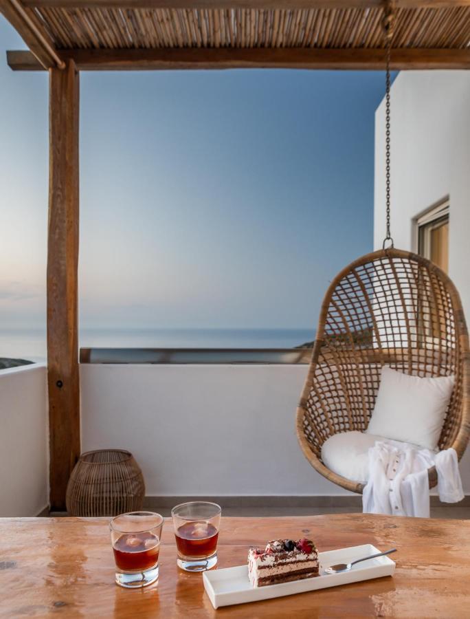 Milos Zen Suites Adamantas  Екстериор снимка