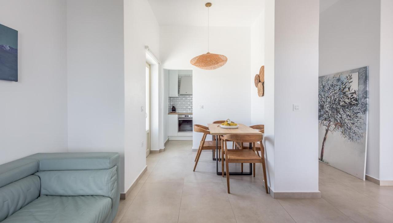Milos Zen Suites Adamantas  Екстериор снимка