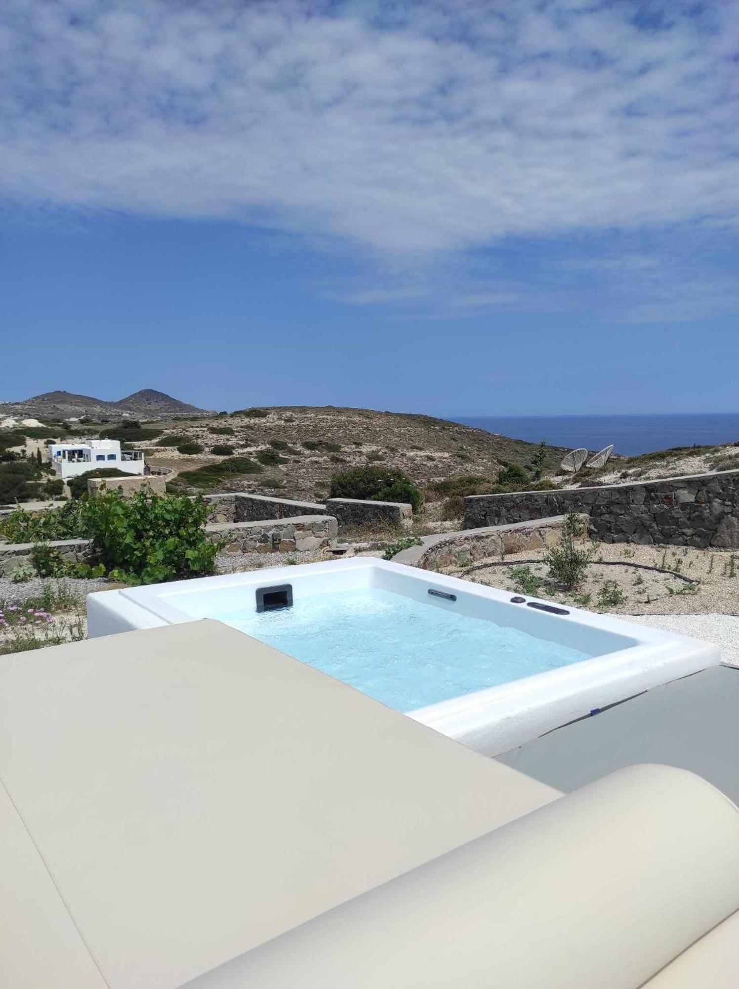 Milos Zen Suites Adamantas  Екстериор снимка