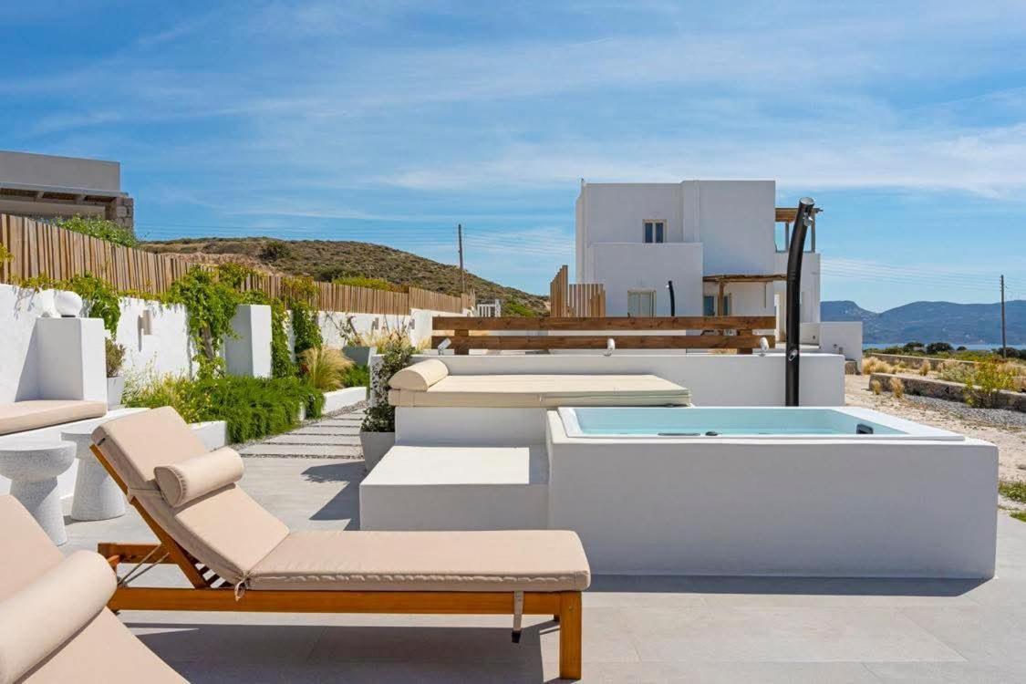 Milos Zen Suites Adamantas  Екстериор снимка